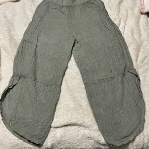 Olive Green 3/4 Linen Pant
